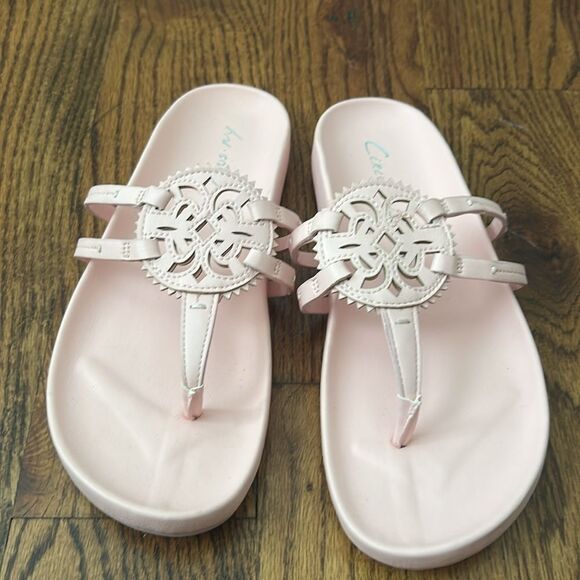 CIRCUS BY SAM EDELMAN Jules Medallion Footbed Sandals Size 7.5 New without Box - Picture 2 of 6